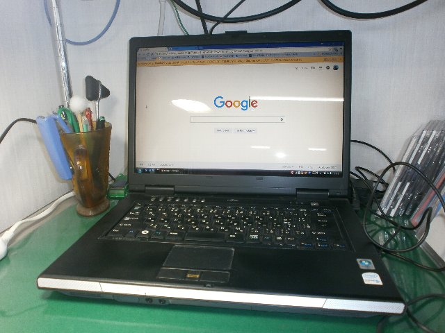 �m�[�g�p�\�R��